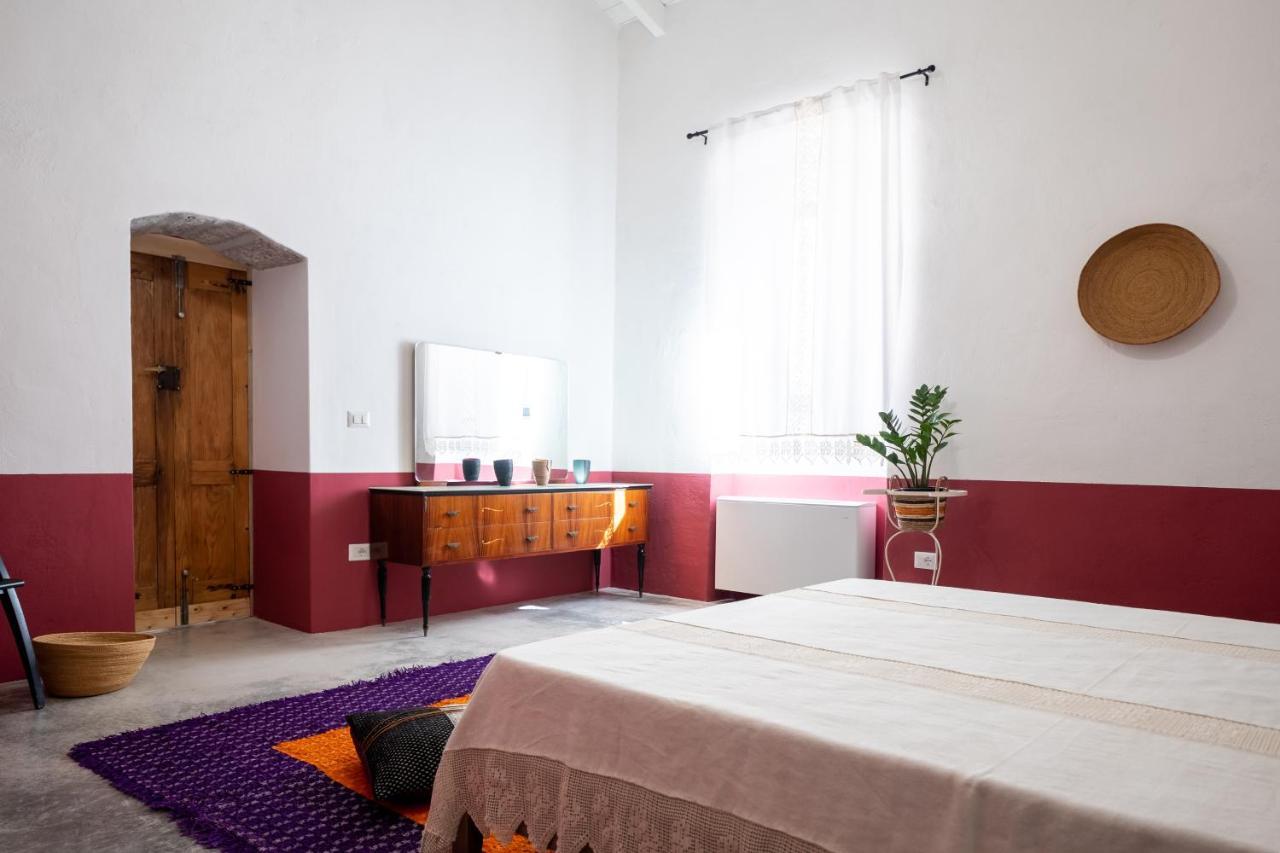 Binzas Betzas Agriturismo Sedilo 外观 照片